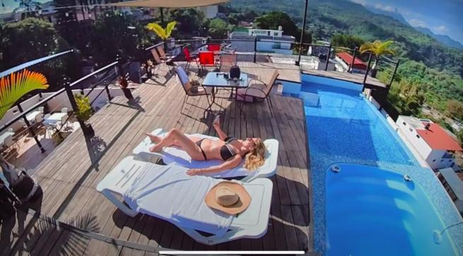 Roof Top Hotel Сілітла Екстер'єр фото